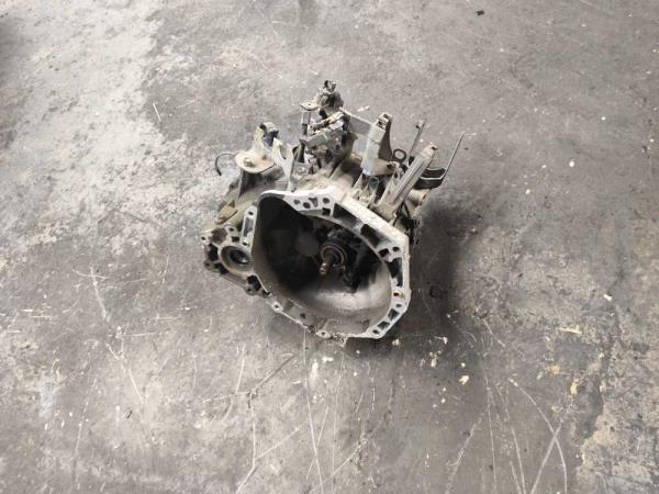 BOITE DE VITESSE MANUEL NISSAN/SUZUKI - Vue 1